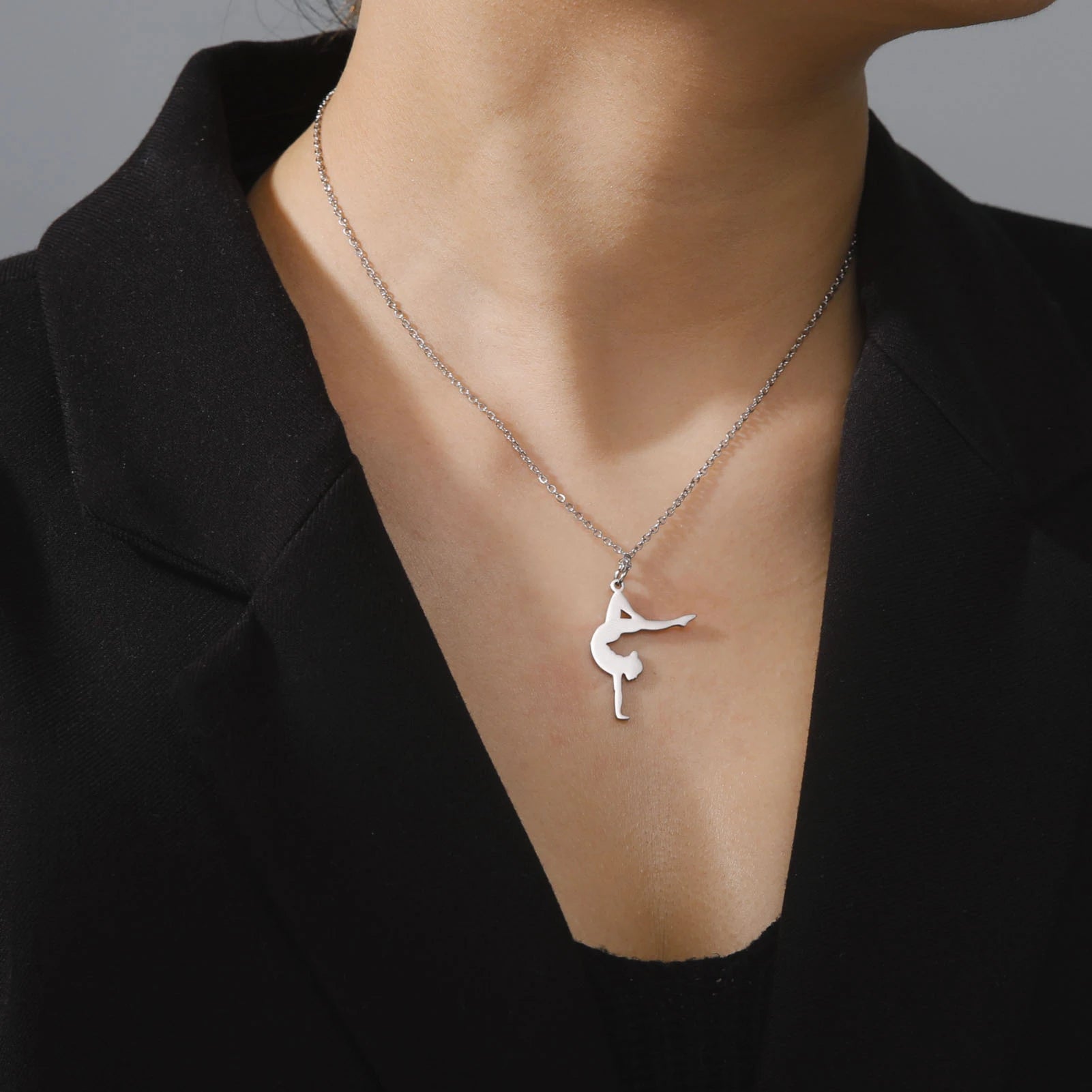 Collar de gimnasia rítmica para mujer,tendencia de 2026, joyeria de acero .